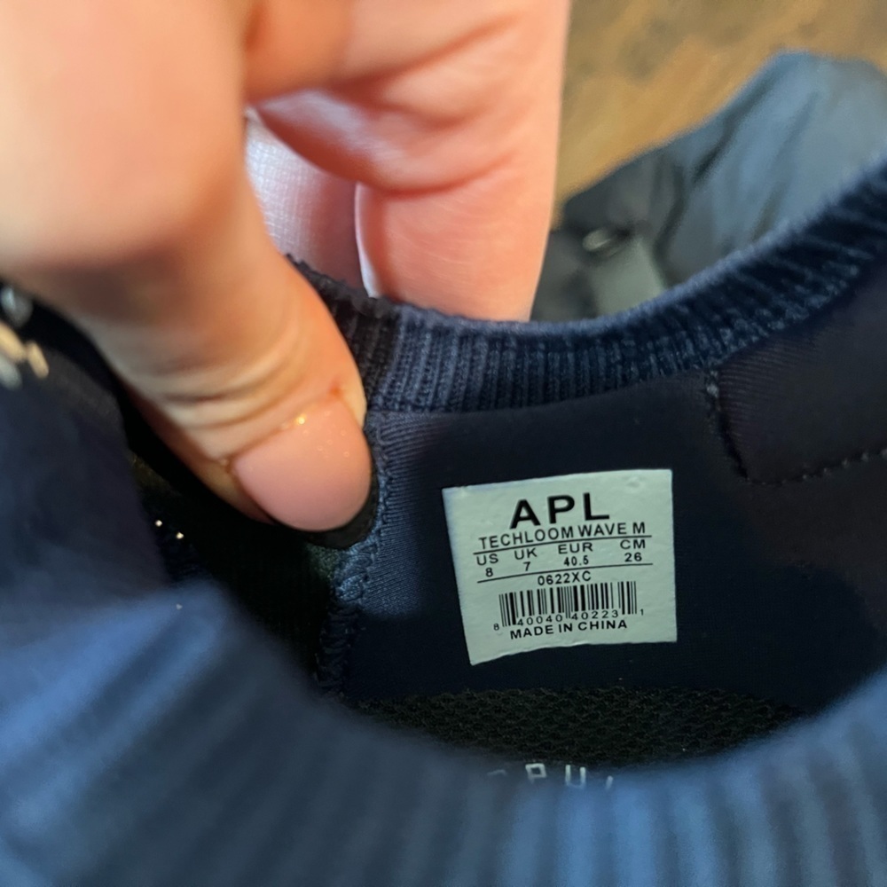 APL TechLoom Wave  Running shoe Men 8 Women 9.5 - Picture 8 of 12